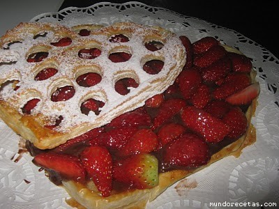 Receta de Tarta corazón de fresa Receta de Tarta corazón de fresa