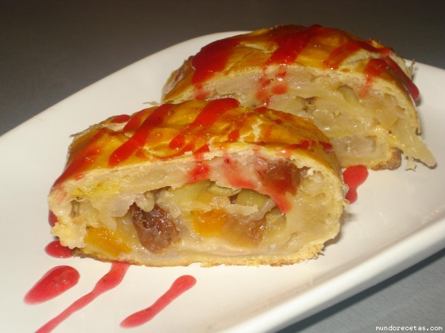 Receta de Brazo de hojaldre con frutas y frutos secos Receta de Brazo de hojaldre con frutas y frutos secos
