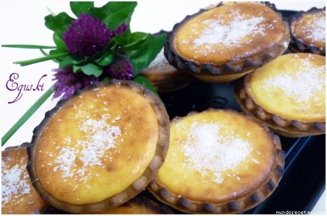 Receta de Pastelitos de nata y coco (Thermomix) Receta de Pastelitos de nata y coco (Thermomix)