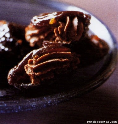 Receta de Ciruelas pasas rellenas de ganache