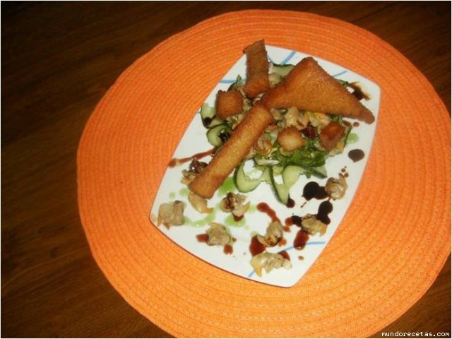 Receta de ENSALADA CON 3 REDUCCIONES y BERBERECHOS Receta de ENSALADA CON 3 REDUCCIONES y BERBERECHOS