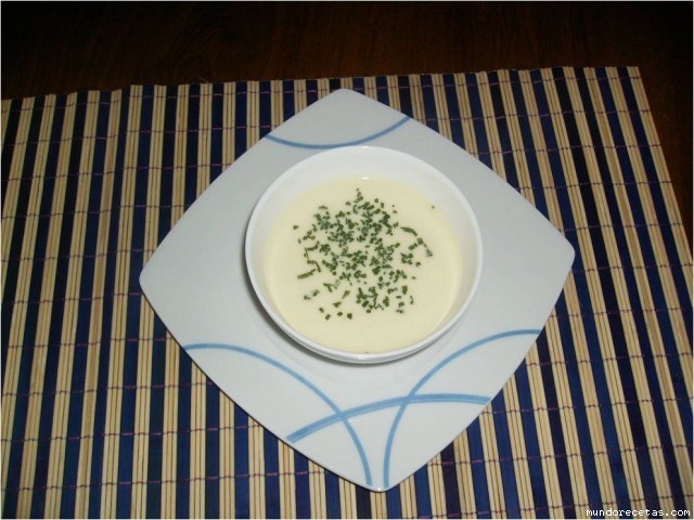 Receta de VICHYSOISSE Receta de VICHYSOISSE