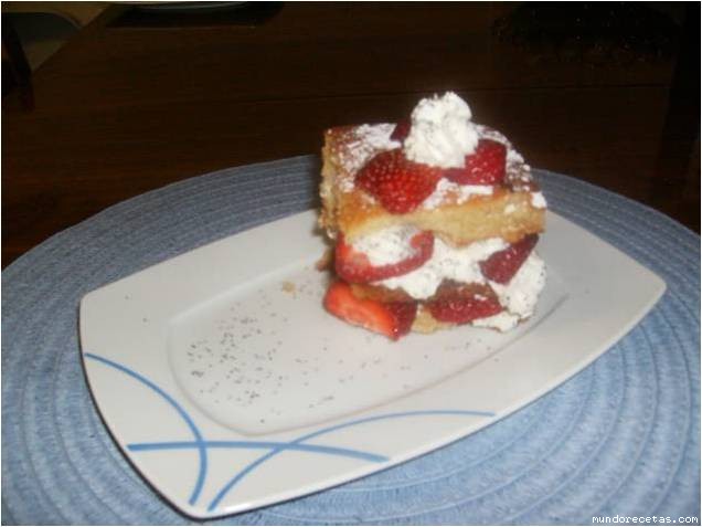 Receta de PASTEL CRUJIENTE DE MIEL Receta de PASTEL CRUJIENTE DE MIEL