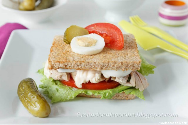 Receta de Sándwich de pollo (Aprovechando los restos del cocido) Receta de Sándwich de pollo (Aprovechando los restos del cocido)