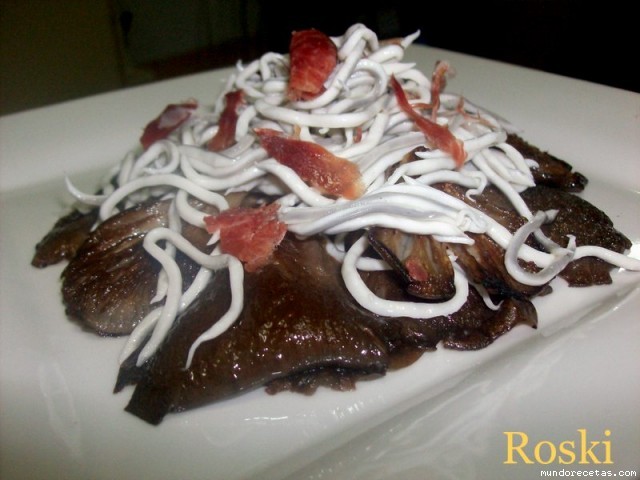 Receta de Setas Gulas y Jamón Receta de Setas Gulas y Jamón