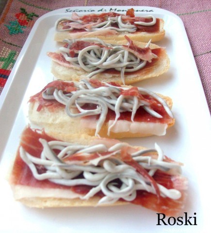 Receta de Tosta de Jamón y Gulas Receta de Tosta de Jamón y Gulas