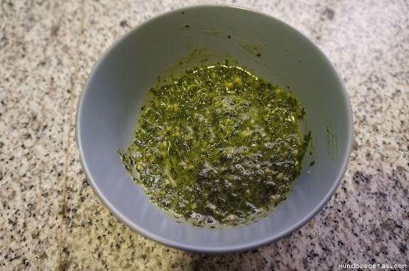 Receta de Salsa de albahaca Receta de Salsa de albahaca