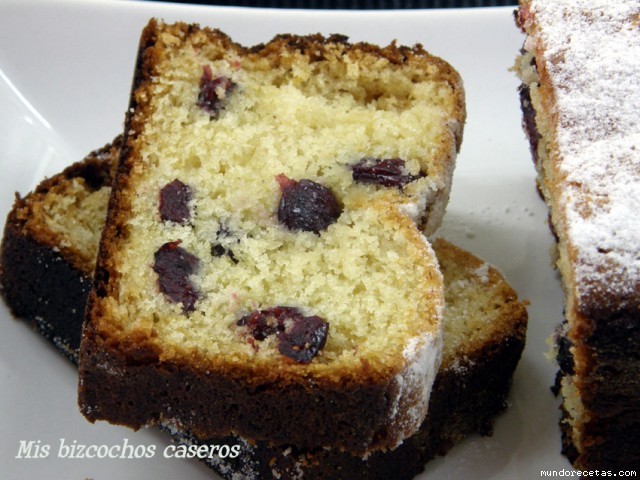 Receta de Bizcocho de queso y arndanos (con y sin Thermomix)