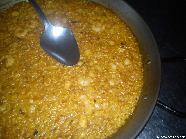 Receta de Auitentico Arroz a banda, tradicional en el levante de España Receta de Auitentico Arroz a banda, tradicional en el levante de España