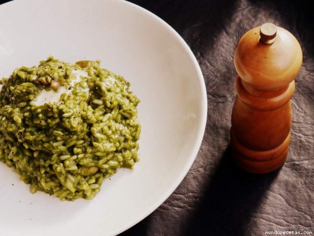 Receta de Arroz con POLLO... Verde!