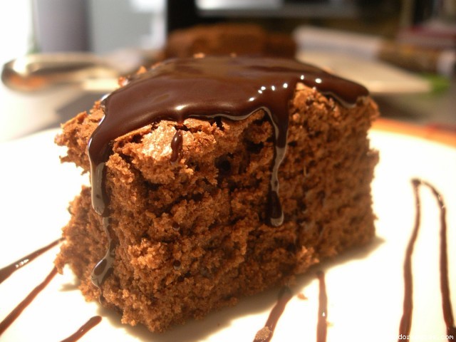 Receta de CLASICO BROWNIE DE CHOCOLATE CON NUECES Receta de CLASICO BROWNIE DE CHOCOLATE CON NUECES