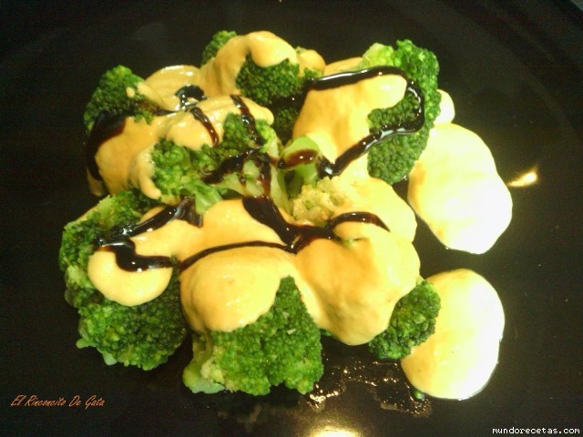 Receta de Brócoli con Crema de Atún Receta de Brócoli con Crema de Atún
