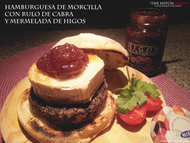 Receta de Hamburguesa de morcilla con rulo de cabra y mermelada de higos Receta de Hamburguesa de morcilla con rulo de cabra y mermelada de higos