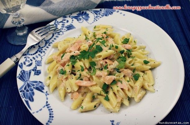 Receta de Pasta con salmón (penne al salmone) Receta de Pasta con salmón (penne al salmone)