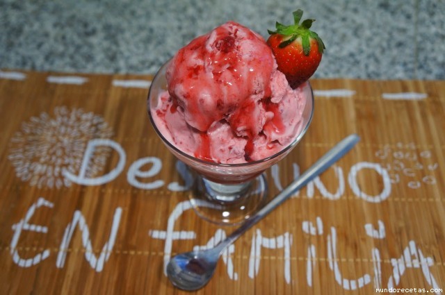 Receta de Helado de fresa casero