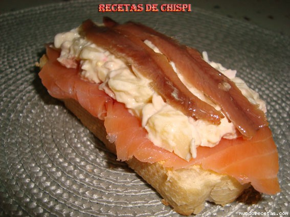 Receta de Tosta de salmón y ensaladilla de chispi57 Receta de Tosta de salmón y ensaladilla de chispi57