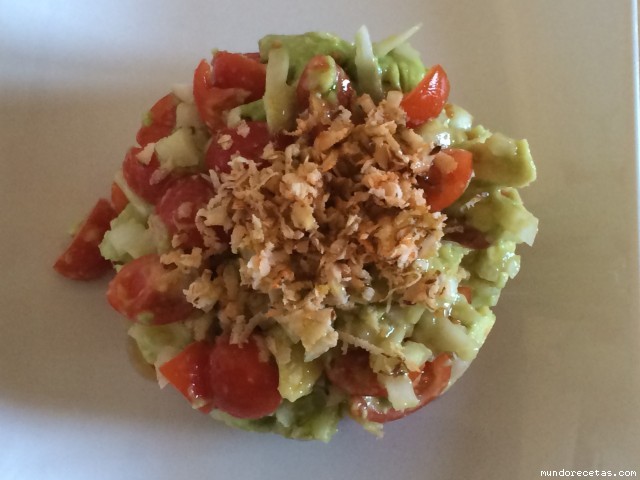 Receta de Tartar de aguacate y tomates cherry Receta de Tartar de aguacate y tomates cherry
