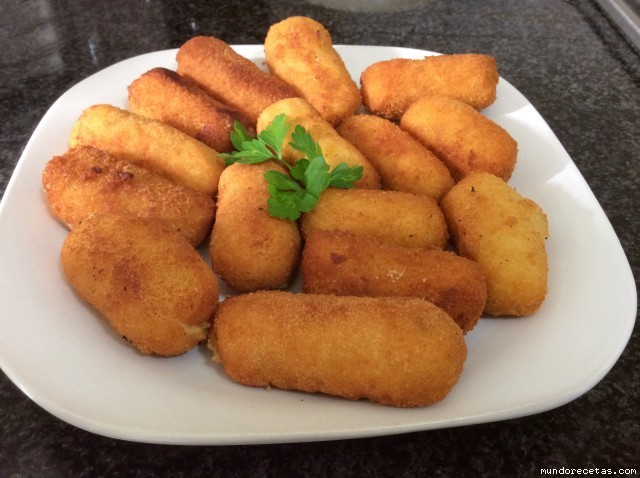 Receta de Croquetas caseras de pollo y jamón AMC Receta de Croquetas caseras de pollo y jamón AMC
