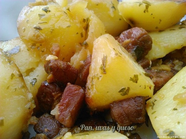 Receta de Revueltillo de patatas y jamón en Crock-Pot Receta de Revueltillo de patatas y jamón en Crock-Pot
