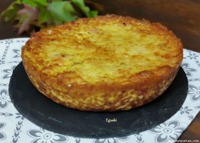 Receta de Pastel de verduras, jamón york y queso rulo de cabra (FC-Touch pro+Tapa horno) Receta de Pastel de verduras, jamón york y queso rulo de cabra (FC-Touch pro+Tapa horno)