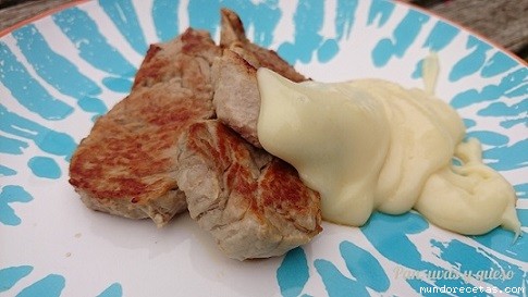 Receta de Solomillo de cerdo con salsa de queso Receta de Solomillo de cerdo con salsa de queso